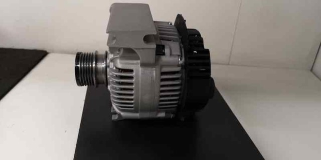 MERCEDES A0101543902 Alternador  disponible España