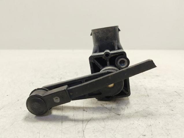MERCEDES A0105427717 Sensor de nivel de carrocería trasero  disponible Valladolid
