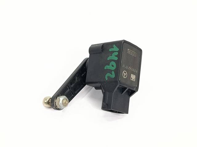 MERCEDES A0105427717 Sensor de nivel de carrocería trasero  en stock Valencia