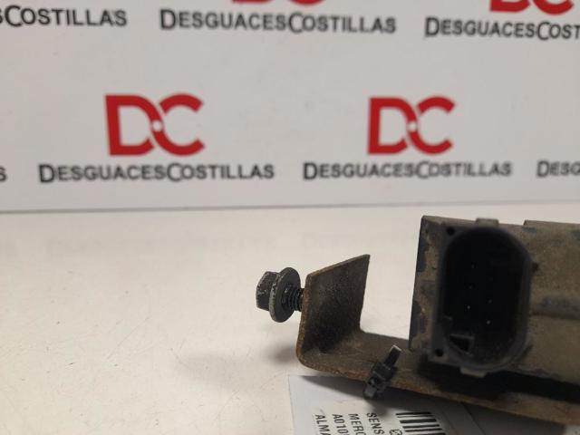 A0105427717 Sensor de nivel de carrocería trasero comprar Girona