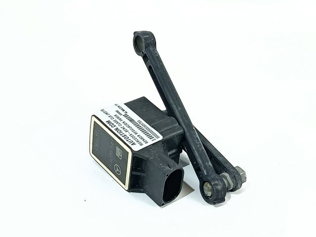 A0105427717 Sensor de nivel de carrocería trasero  en stock Castellón
