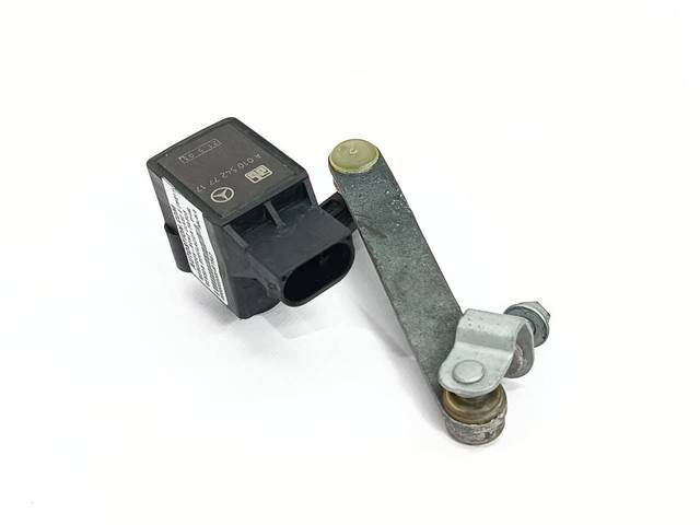 A0105427717 Sensor de nivel de carrocería trasero  disponible Burgos