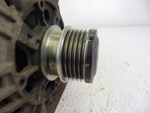 MERCEDES A0121544402 Alternador  comprar en Murcia