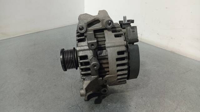 MERCEDES A0131549002 Alternador  en stock Salamanca
