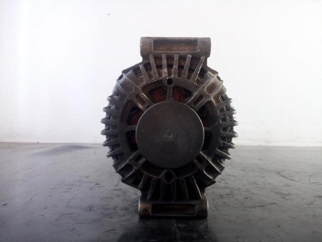 A0141541102 MERCEDES Alternador  en stock Gandía