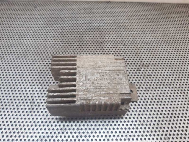 A0235456832 Regulador de velocidad del ventilador de refrigeración (unidad de control)  disponible Málaga