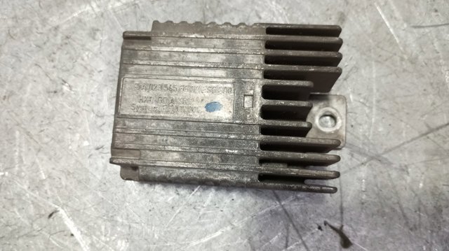 A0235456832 Regulador de velocidad del ventilador de refrigeración (unidad de control)  disponible Málaga