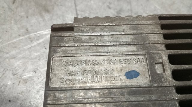 A0235456832 MERCEDES Regulador de velocidad del ventilador de refrigeración (unidad de control)  comprar en Oviedo