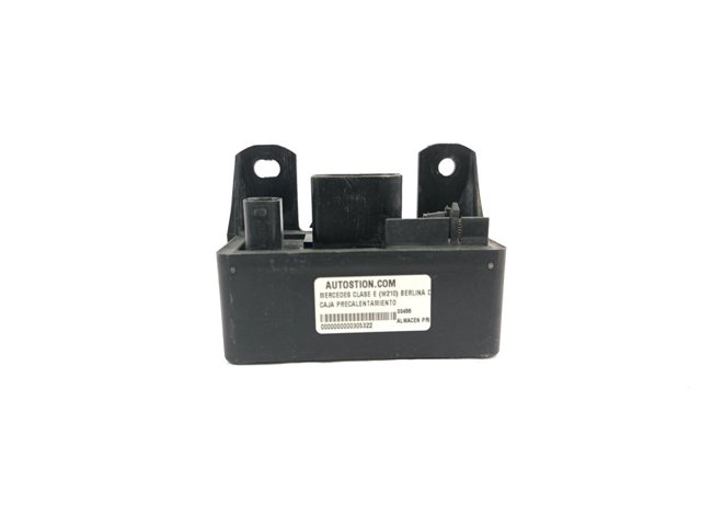 MERCEDES A0255452832 Relé de bujía de precalentamiento  disponible España