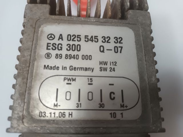 MERCEDES A0255453232 Regulador de velocidad del ventilador de refrigeración (unidad de control)  comprar en Albacete