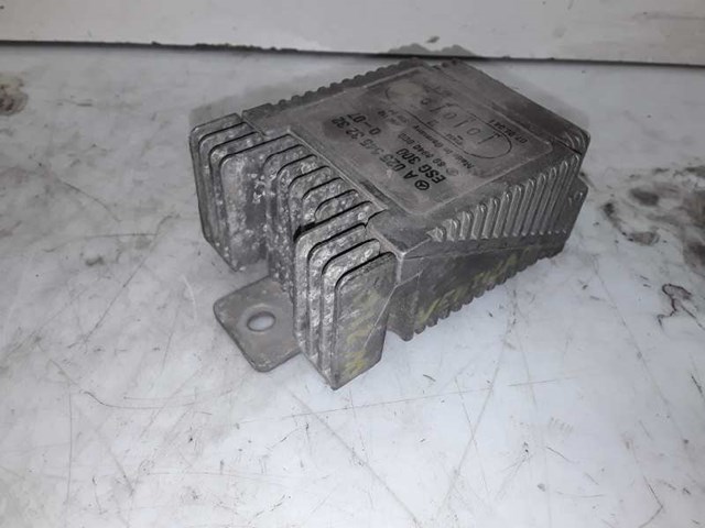 A0255453232 MERCEDES Regulador de velocidad del ventilador de refrigeración (unidad de control) comprar Alcalá