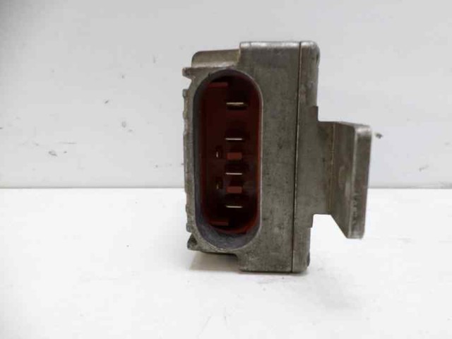 MERCEDES A0275458032 Regulador de velocidad del ventilador de refrigeración (unidad de control)  comprar en Ponferrada