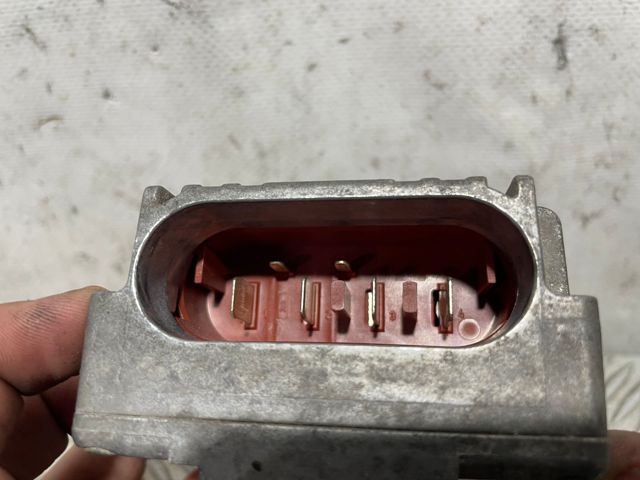 Regulador de velocidad del ventilador de refrigeración (unidad de control) A0275458132 MERCEDES