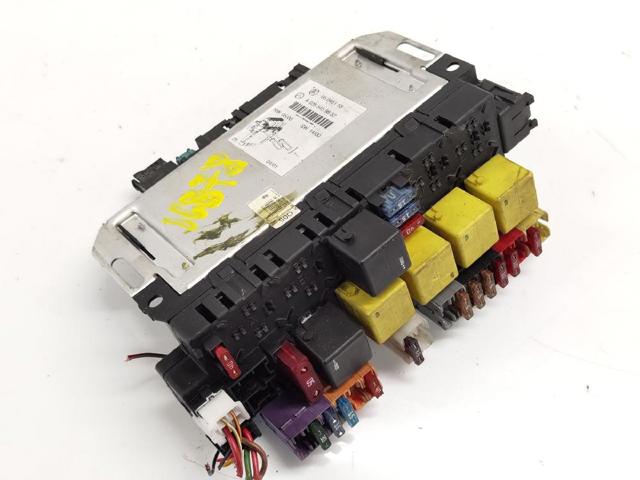 Caja fusibles Mercedes S  desde 81,31 €