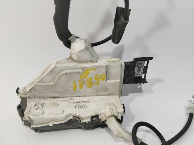 A048069 PEUGEOT Cerradura de puerta delantera derecha  disponible Vigo