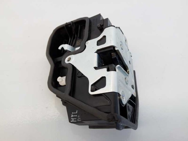A053702 BMW Cerradura de la puerta trasera derecha  disponible Vigo