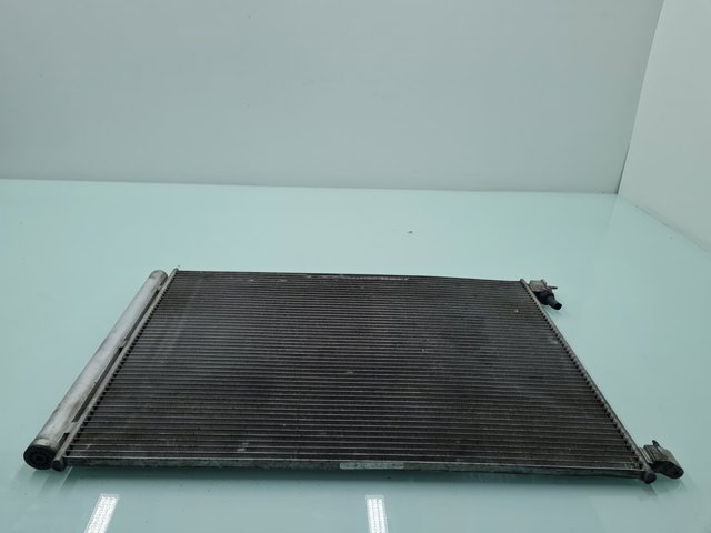 MERCEDES A0995001354 Condensador aire acondicionado  en stock Terrassa