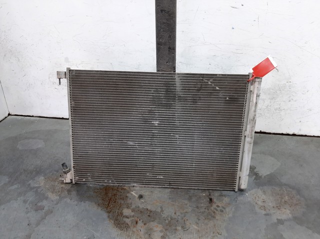 MERCEDES A0995001354 Condensador aire acondicionado  en stock Valencia