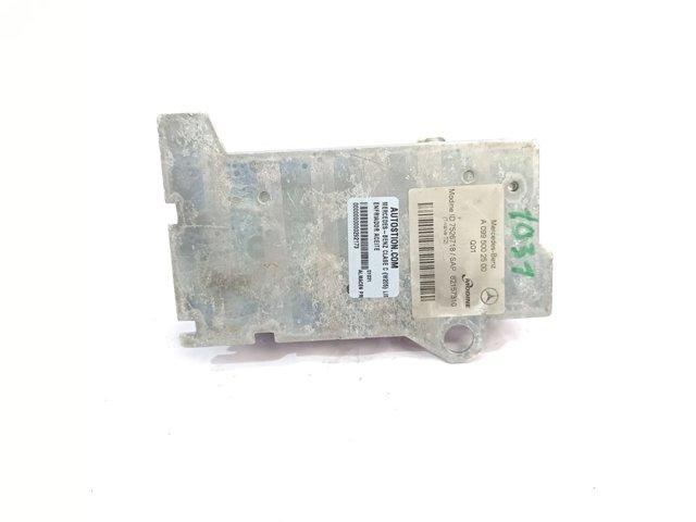 A0995002500 MERCEDES Radiador de refrigeración de la transmisión  disponible Ourense