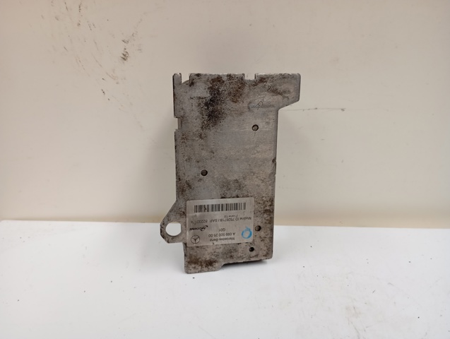 A0995002500 MERCEDES Radiador de refrigeración de la transmisión  en stock Gandía