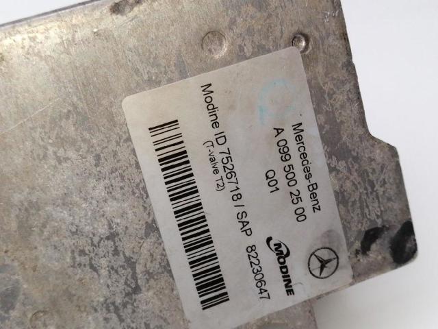 MERCEDES A0995002500 Radiador de refrigeración de la transmisión  en stock Valencia