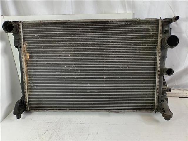 A0995002703 Radiador de refrigeración del motor  disponible Burgos