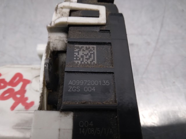 A0997200135 MERCEDES Cerradura de puerta delantera izquierda  disponible Alicante