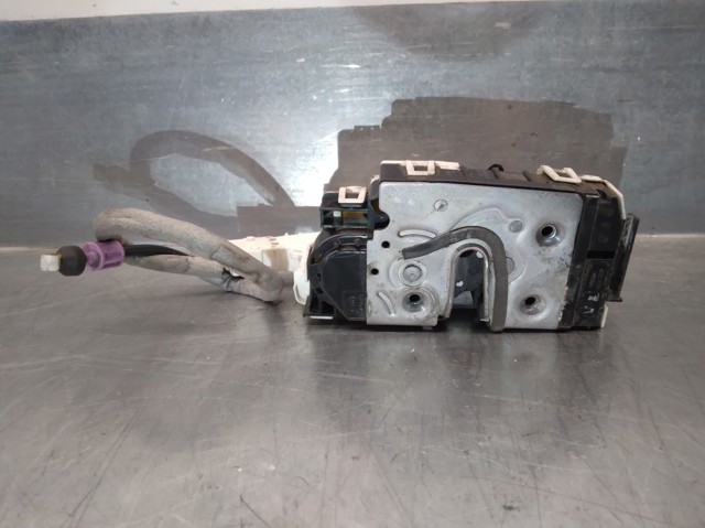 MERCEDES A0997200135 Cerradura  en stock Terrassa