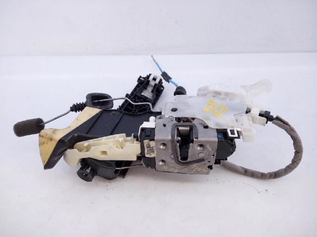 A0997200135 MERCEDES Cerradura de puerta delantera izquierda  disponible Alicante