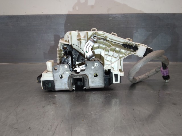 A0997200135 Cerradura  en stock Sabadell