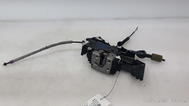MERCEDES A0997200435 Cerradura de puerta delantera derecha  disponible España