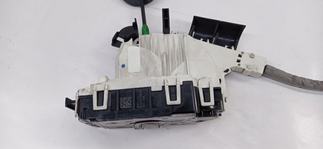 A0997200435 MERCEDES Cerradura de puerta delantera derecha  comprar en Lleida