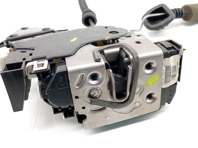 A0997200435 MERCEDES Cerradura de puerta delantera derecha  comprar en Oviedo