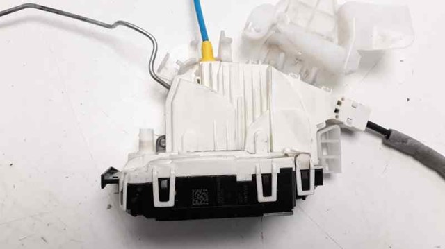 MERCEDES A0997200435 Cerradura de puerta delantera derecha  comprar en Murcia