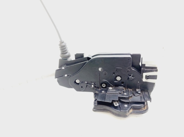Comprar Cerradura de puerta delantera izquierda Mercedes A  V177 a bajo precio