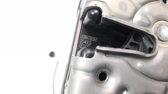 MERCEDES A0997202002 Cerradura de puerta delantera derecha  disponible España