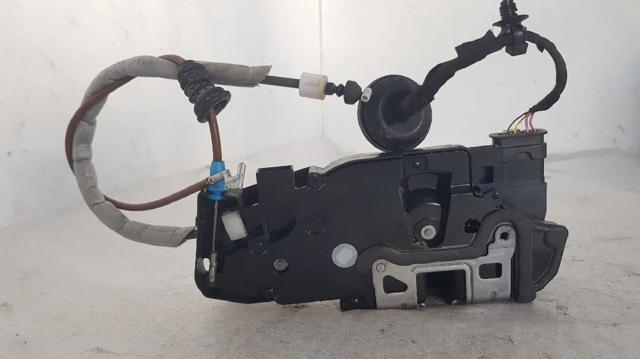 MERCEDES A0997202002 Cerradura de puerta delantera derecha comprar Barcelona