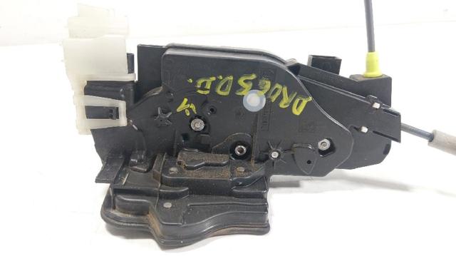 A0997202002 MERCEDES Cerradura de puerta delantera derecha  en stock Córdoba