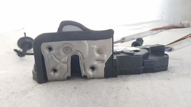 A0997202002 Cerradura de puerta delantera derecha  disponible Burgos