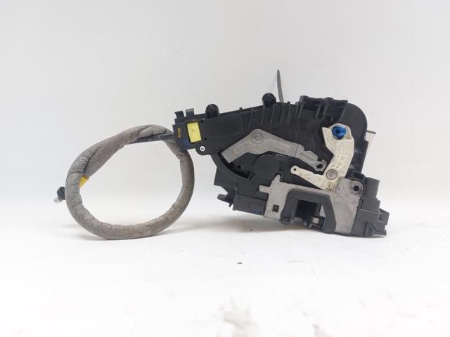 A0997309200 MERCEDES Cerradura de la puerta trasera derecha comprar Alcalá