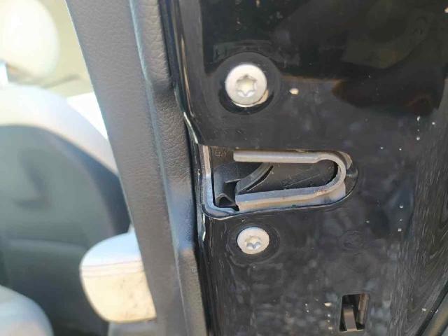 A0997309200 MERCEDES Cerradura de la puerta trasera derecha comprar Madrid