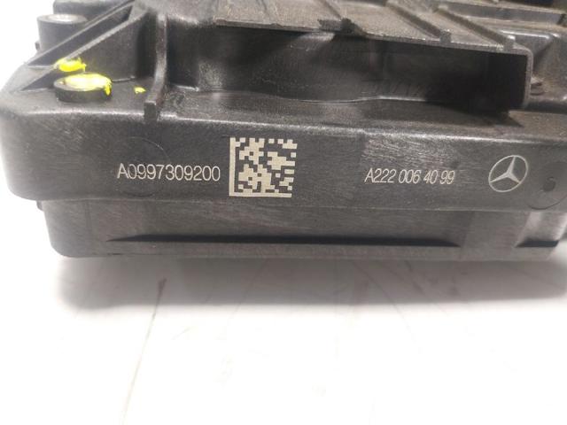 MERCEDES A0997309200 Cerradura de la puerta trasera derecha  comprar en Murcia