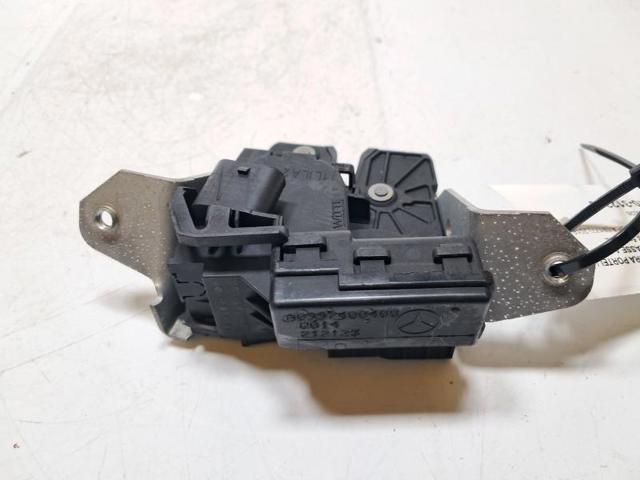 MERCEDES A0997400400 Cerradura de tapa de maletero  comprar en Albacete