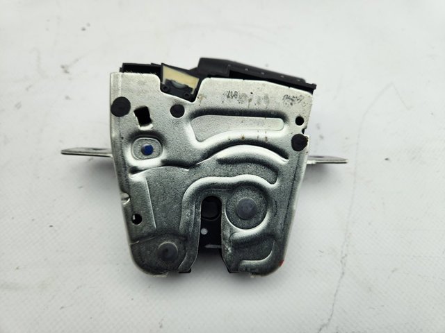 Precio del repuesto Cerradura de puerta trasera A  hatchback
