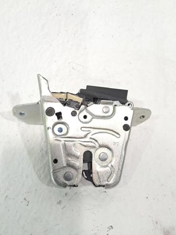 A0997400600 Cerradura de tapa de maletero  disponible Málaga