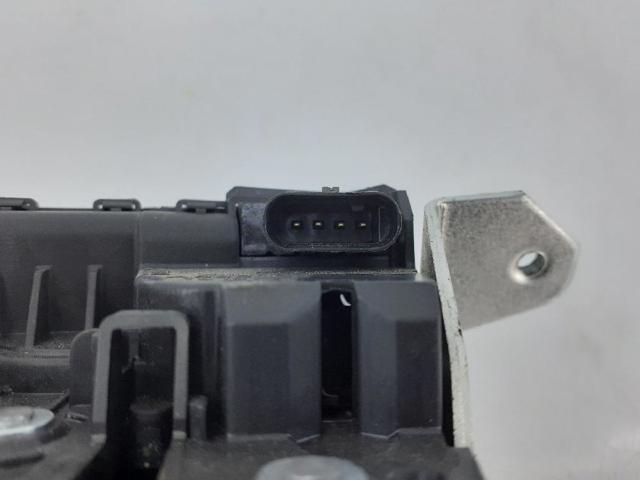 A0997400600 Cerradura de tapa de maletero  comprar en Reus