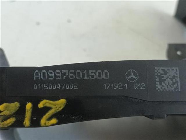 A0997601500 MERCEDES Soporte de manija exterior de puerta delantera izquierda comprar Madrid