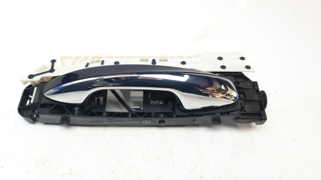 A0997601800 MERCEDES Soporte de manija exterior de puerta delantera derecha  en stock Huelva