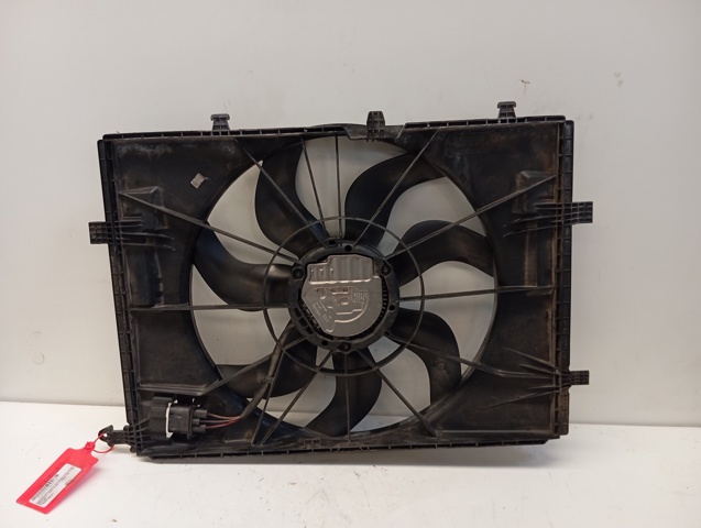 A0999061000 MERCEDES Difusor del radiador de refrigeración con motor y hélice  comprar en Oviedo