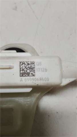 MERCEDES A0999068600 Motor de cierre suave del maletero  en stock Valencia